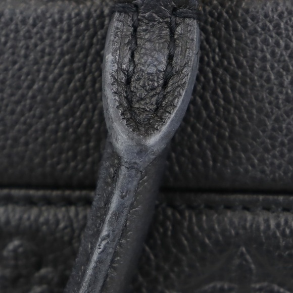 Louis Vuitton Vosges MM Monogram Emplant Noir Shoulder Bag - Picture 7 of 8
